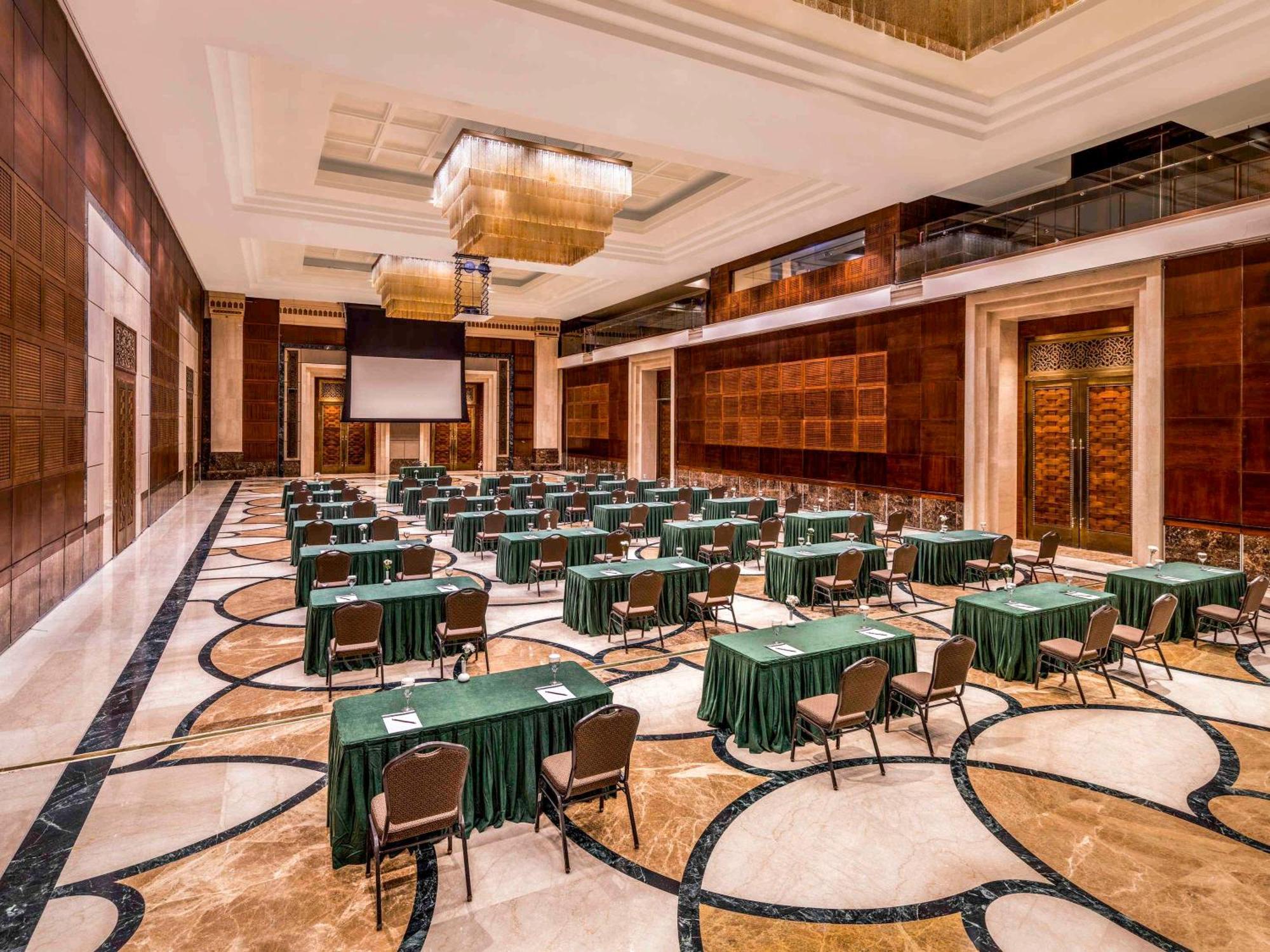 Makkah Clock Royal Tower, A Fairmont Hotel Mecca Exterior photo